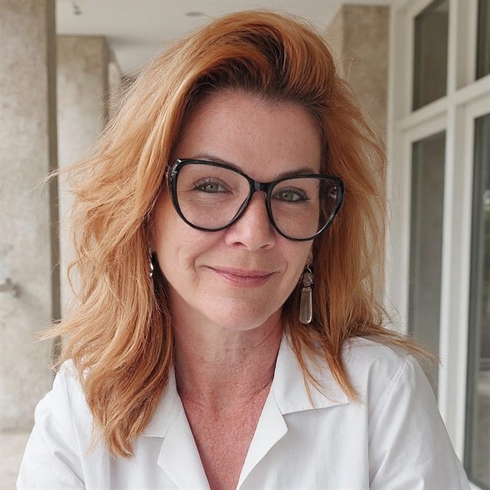 Fernanda Maraschin — Hipnoterapeuta e Mestre Reiki